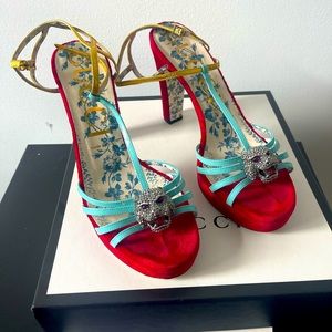 GUCCI heals red turquoise and gold beautiful shoe